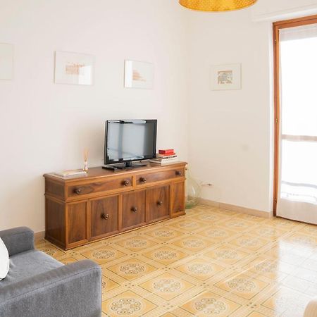 Апартаменти 093 - Casa Panorama, Vista Mare E Vista Portofino, 500 Metri Centro Di Chiavari, Posto Auto Gratis Incluso Екстер'єр фото