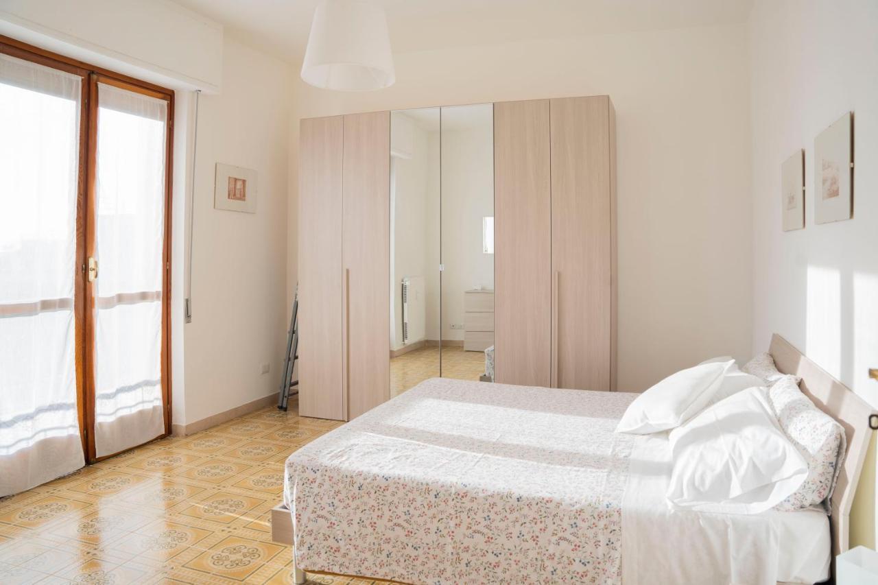 Апартаменти 093 - Casa Panorama, Vista Mare E Vista Portofino, 500 Metri Centro Di Chiavari, Posto Auto Gratis Incluso Екстер'єр фото
